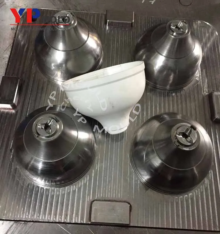 Professional PC Led Plastic Lamp Bulb Cover Injection Mould Manufacturer