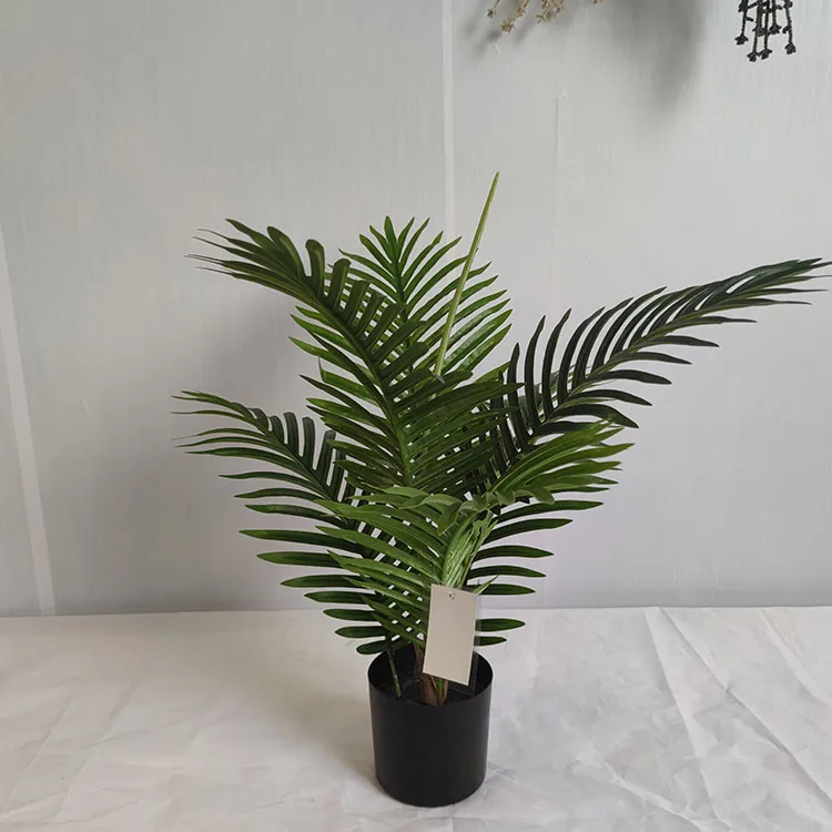 Wholesale High Quality  Artificial Kwai Palm Indoor Outdoor Decoration Plastic Green Plants Trunks Plastic Artificial Palm Tree