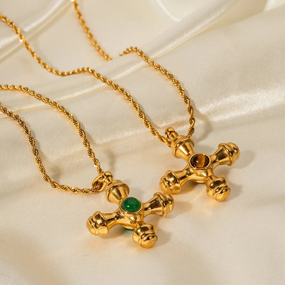 Ins Trend 18K Gold Stainless Steel Cross Inlaid Tiger Eye Necklace No Fading Fashionable Dainty Necklace