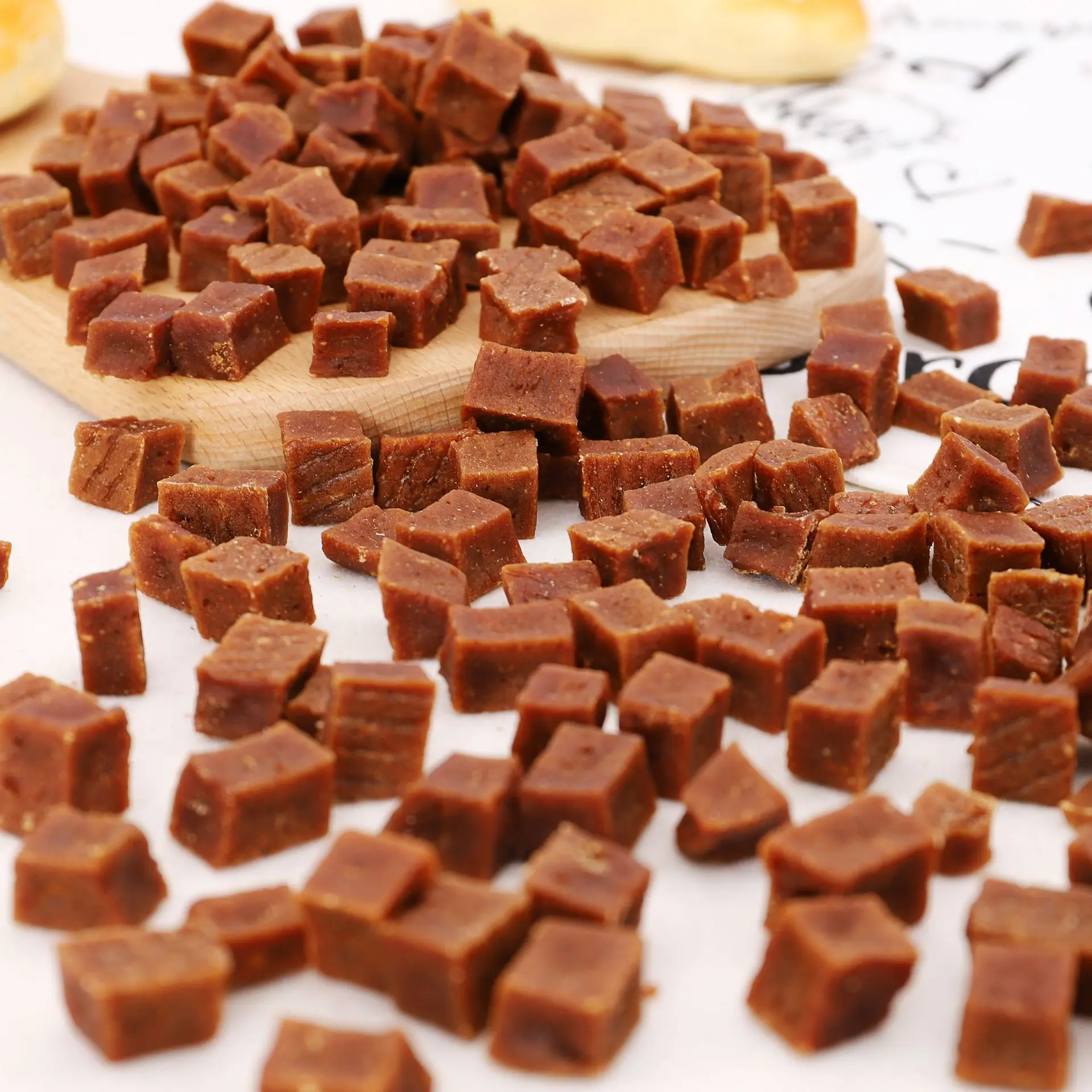 zhejiang shengwei pet products beef cubes 1.5cm *1.5cm organic wholesale pet food training dog treats