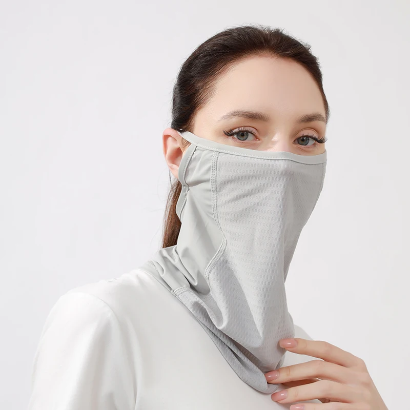 Wholesale Custom Women Outdoor Sport Summer Sun Protection UPF 50+ Breathable Ice Silk Neck Gaiter Scarf Bandanas with Ear Loop