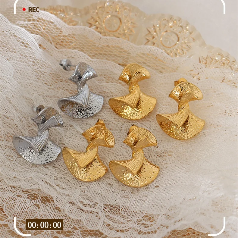 New Design 18K Gold Plated Geometric Stud Earring Fashion Jewelry Earrings Women