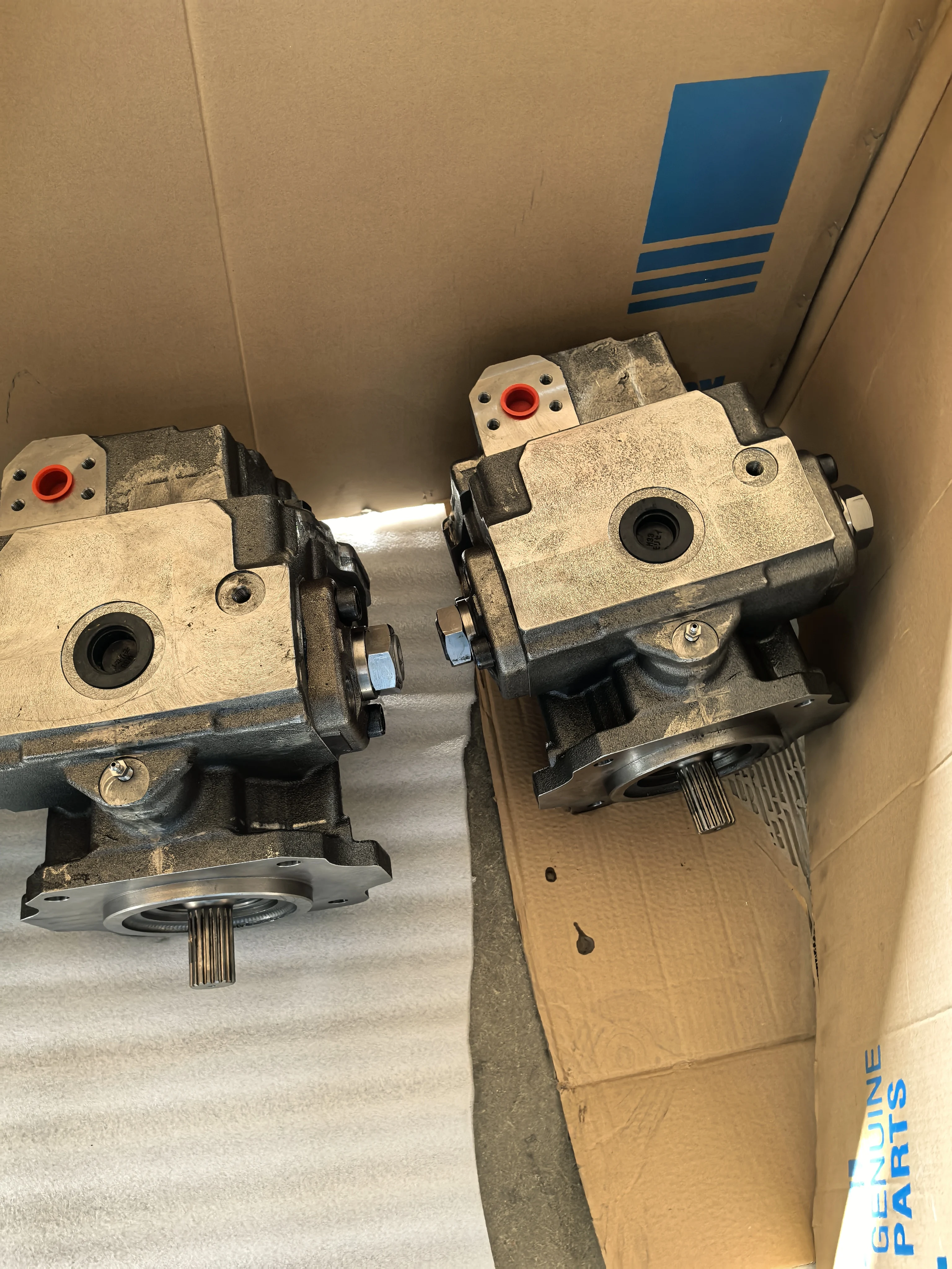 PC3000-6 гидравлический насос для экскаватора 708-2K-00013