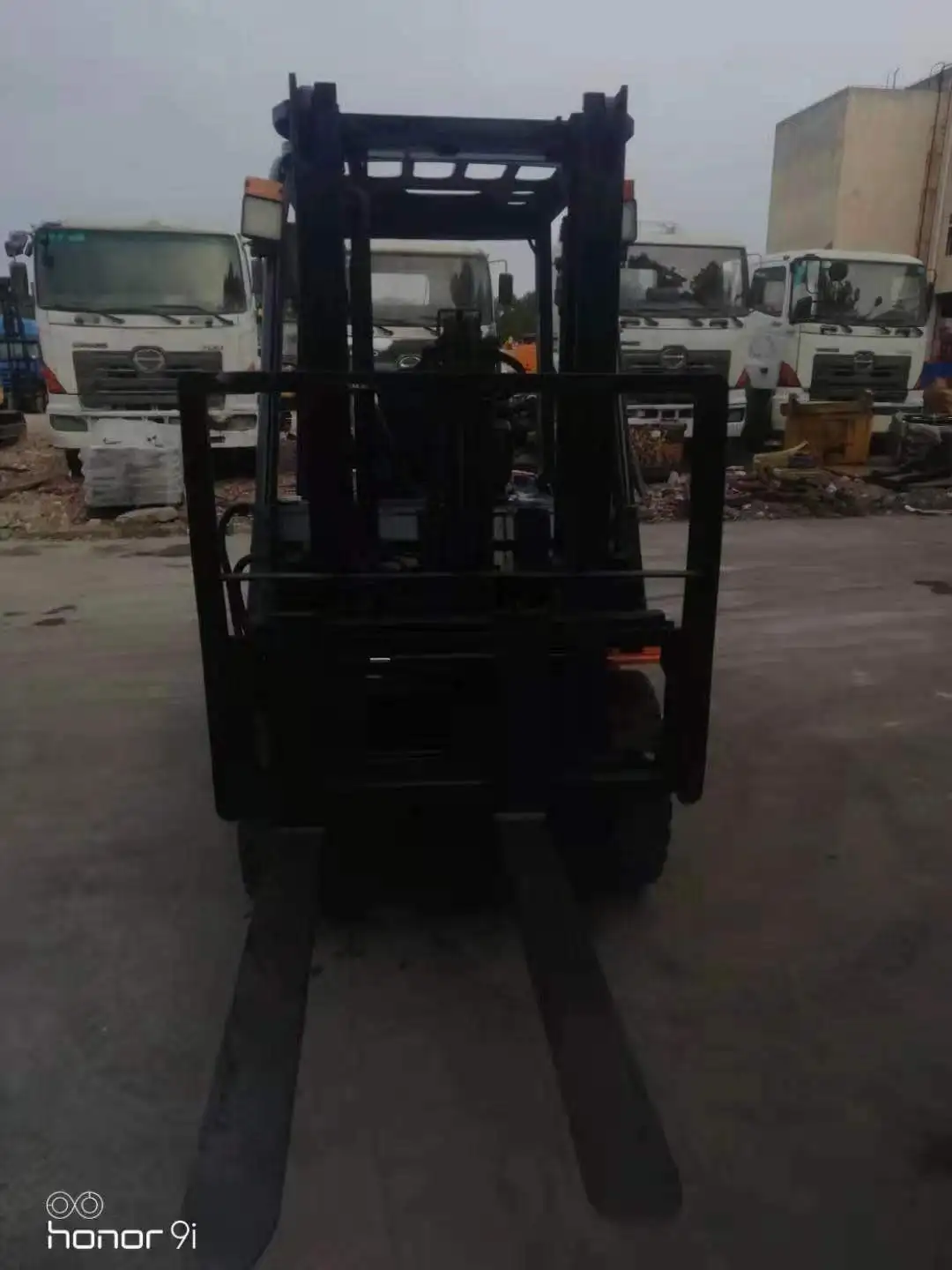 used japan brand toyota forklift 7fd25 8fd25 for sale in shanghai