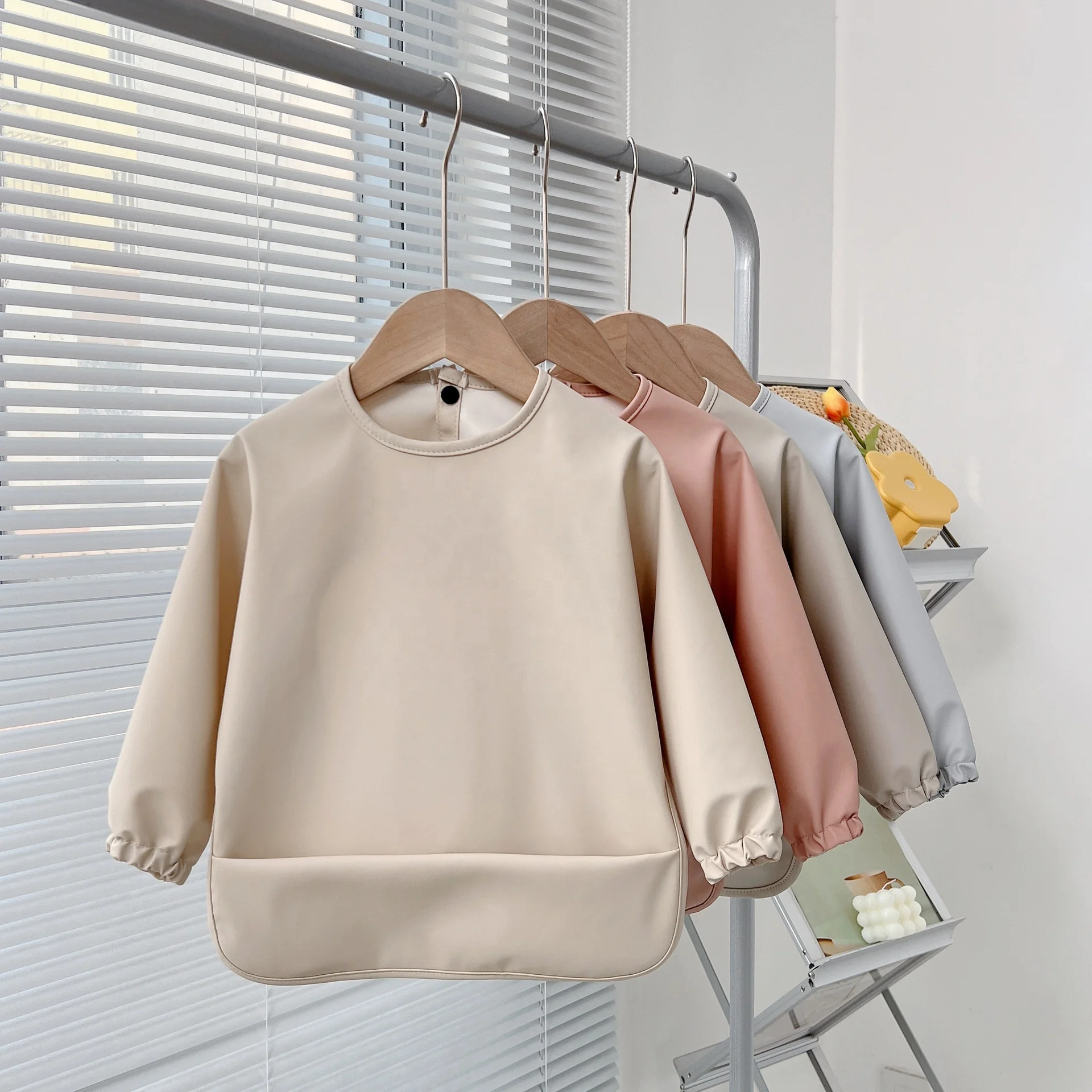 2022 New design Baby Kids Toddler Long Sleeve Scarf Waterproof Art Smock Feeding Bib Apron Pocket Infant Boys Girls Burp Cloth