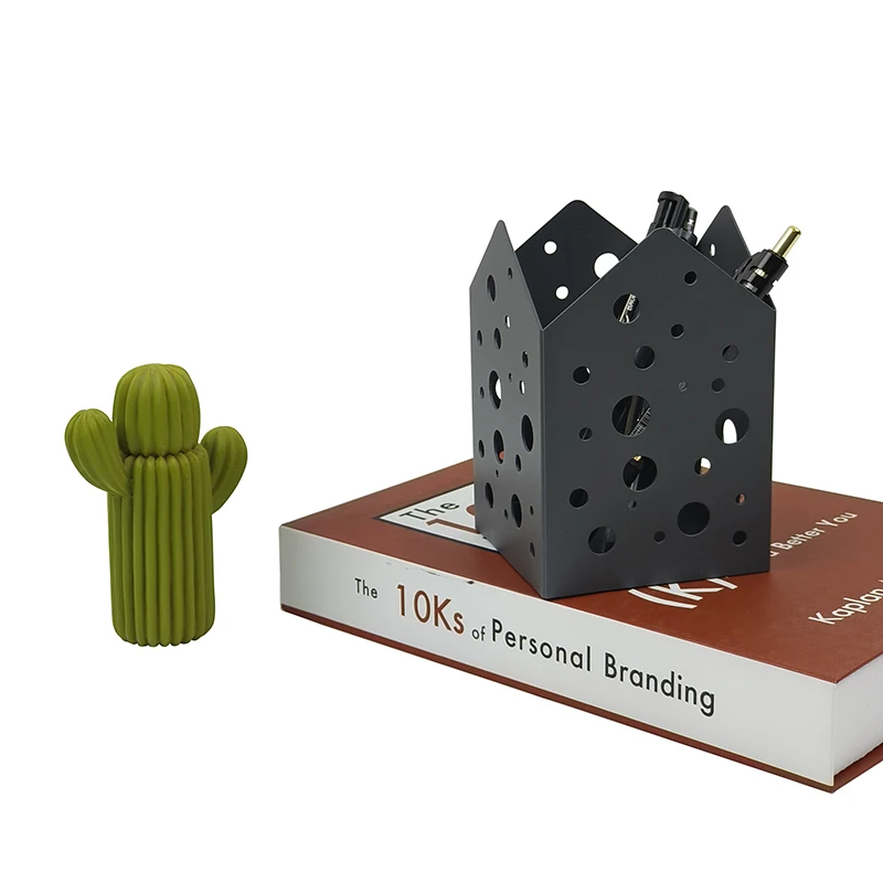 Fast Shipping Customized Color Desk Organizer Pen Holder Creative Design Decorative Metal Pen Holder Rack