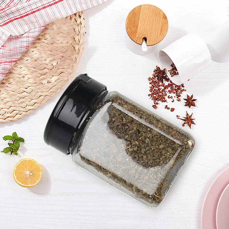 6 oz Empty plastic square spice jar salt and pepper shaker with Black Screw Lids to Pour or Shake/tarro de especias