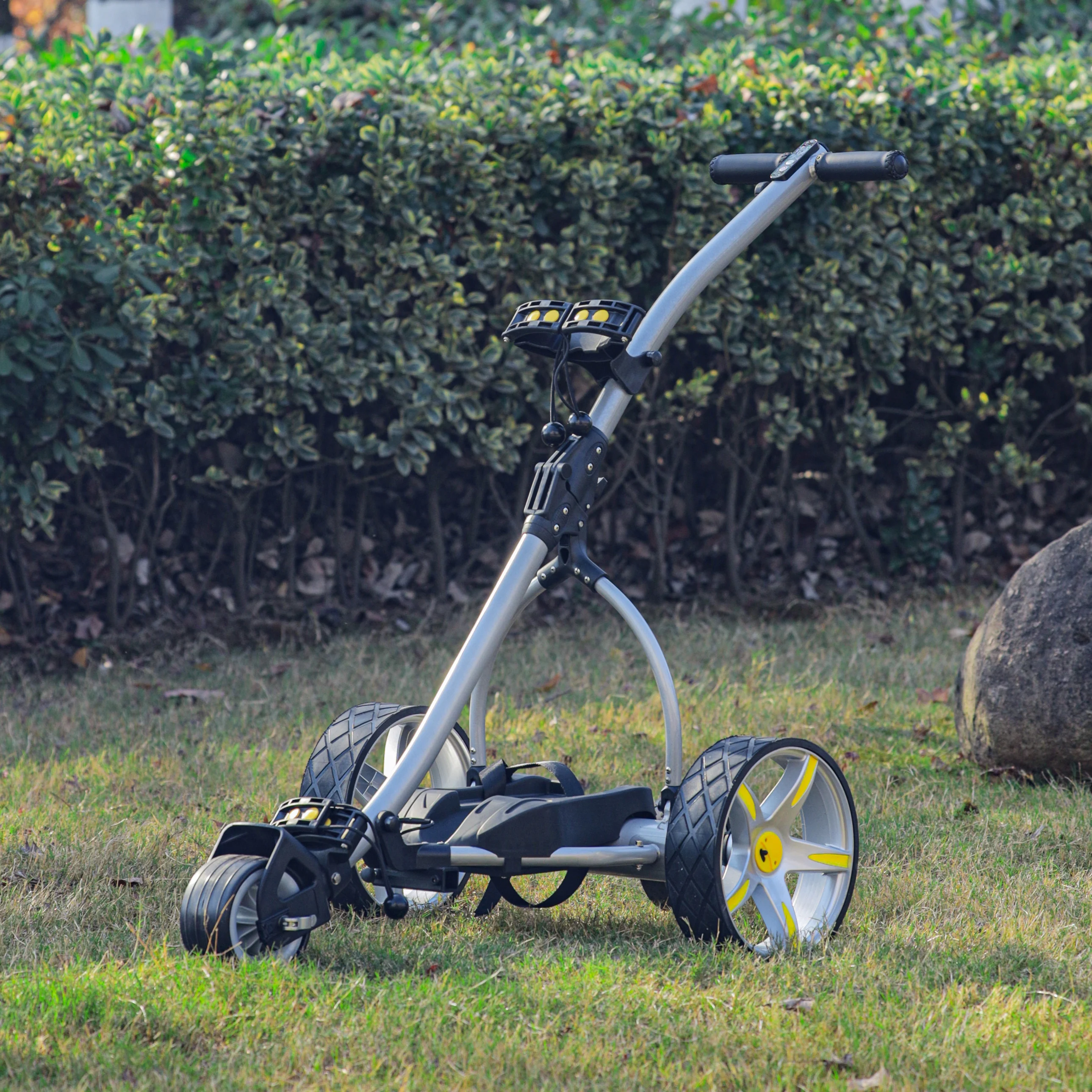 Electric Golf Scooter Foldable Remote Control Golf Trolley with Lithium Battery 3 WHEEL Cheap Electric Golf Cart Under 500