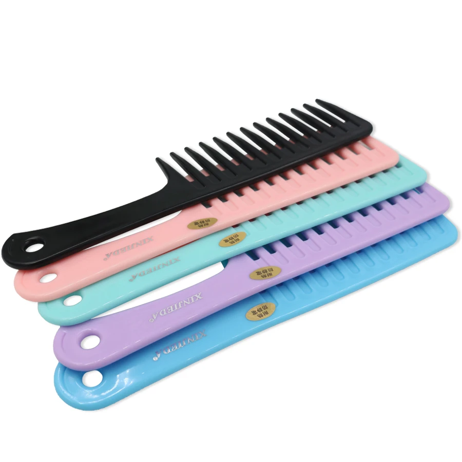 Free Sample Wholesale Custom LOGO Hairdressing  Detangling Shower Hair Comb Heat-Resistant Large Plastic Wide Tooth Hair Comb