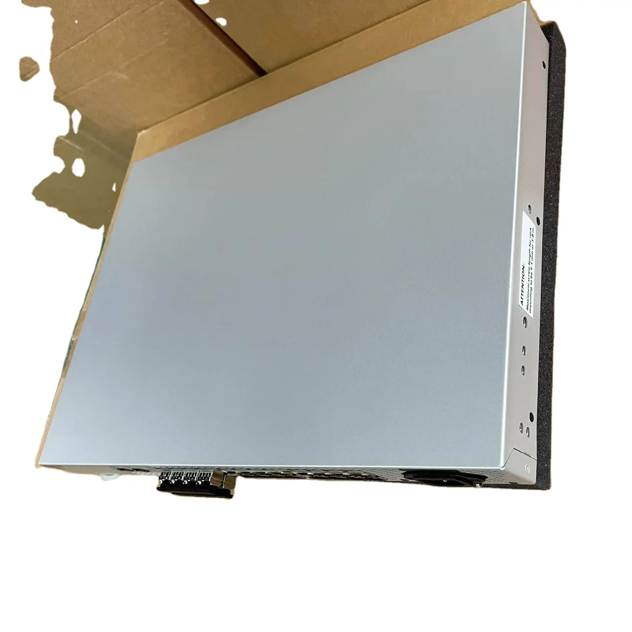 Все новые DS6510 16G 24-портовый интегрированная система BR-6510-24 переключатель запоминающие устройства