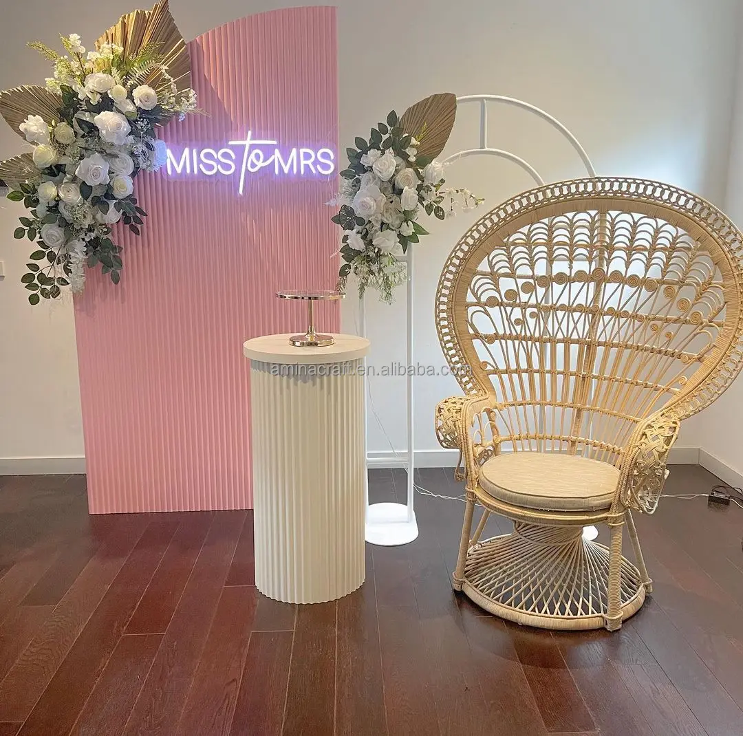 Wedding Decoration Romantic Half Round Window Shape Hot Selling Gold Backdrop Flower Arch Panel