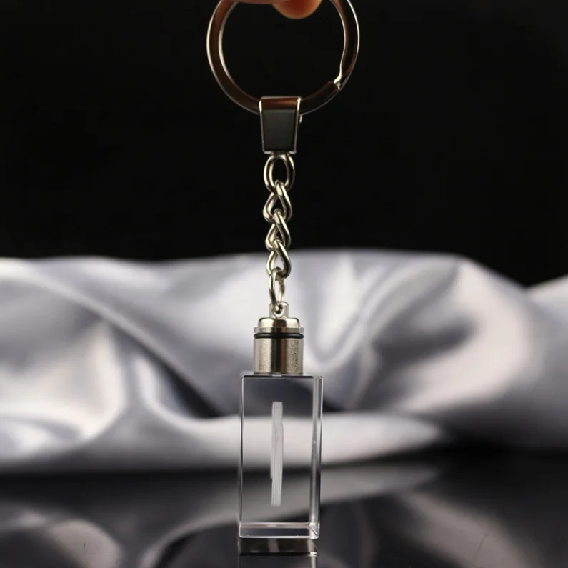 Beautiful Crystal Glass Keychain with Inner Laser Engraving Customized Images for Baby Christening Gifts/K9 Crystal Key Holders