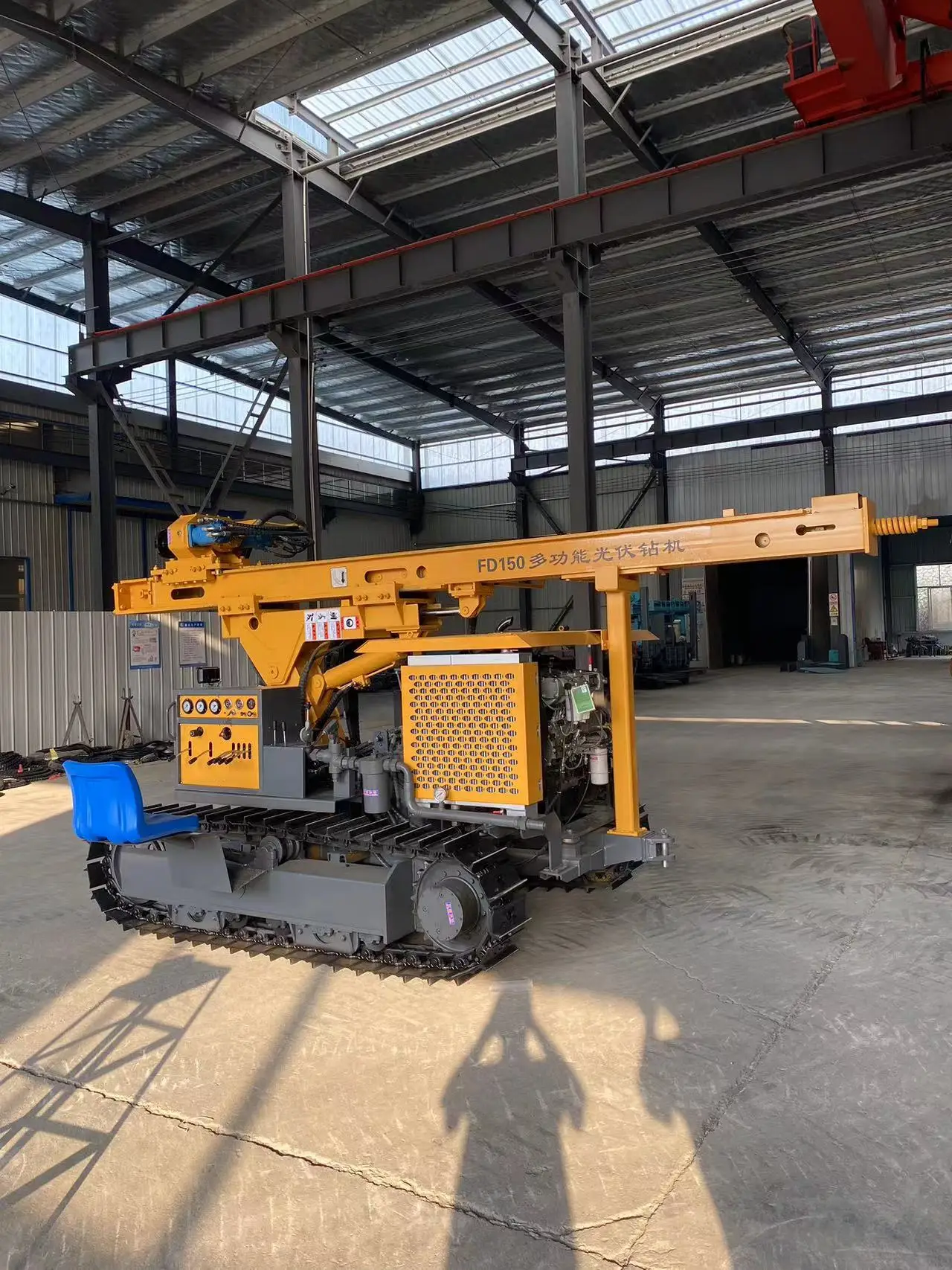 Mini diesel drop hammer hydraulic solar panel factory ramming hammer pile driver supplier