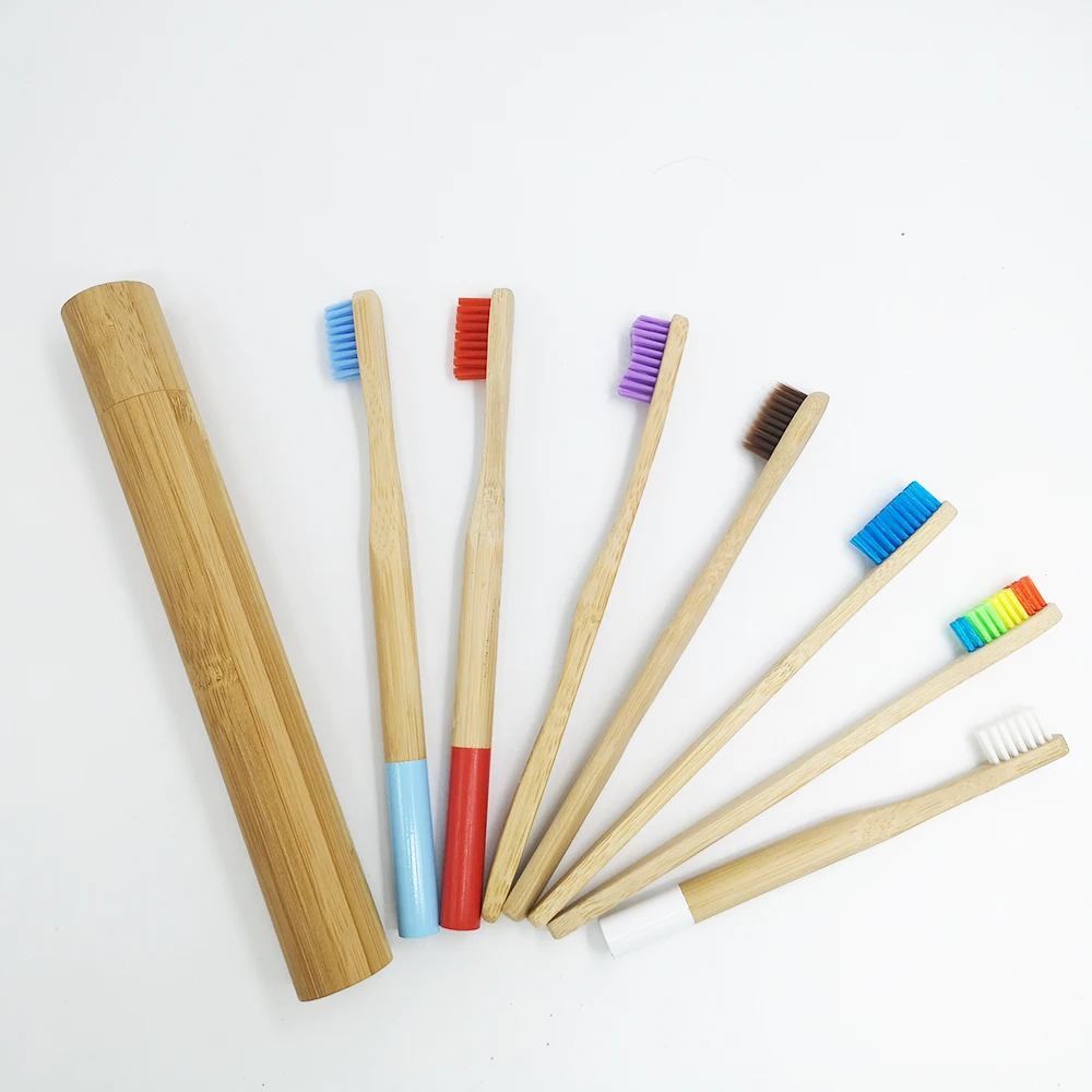 Бамбуковая зубная щетка с бамбуковым чехлом