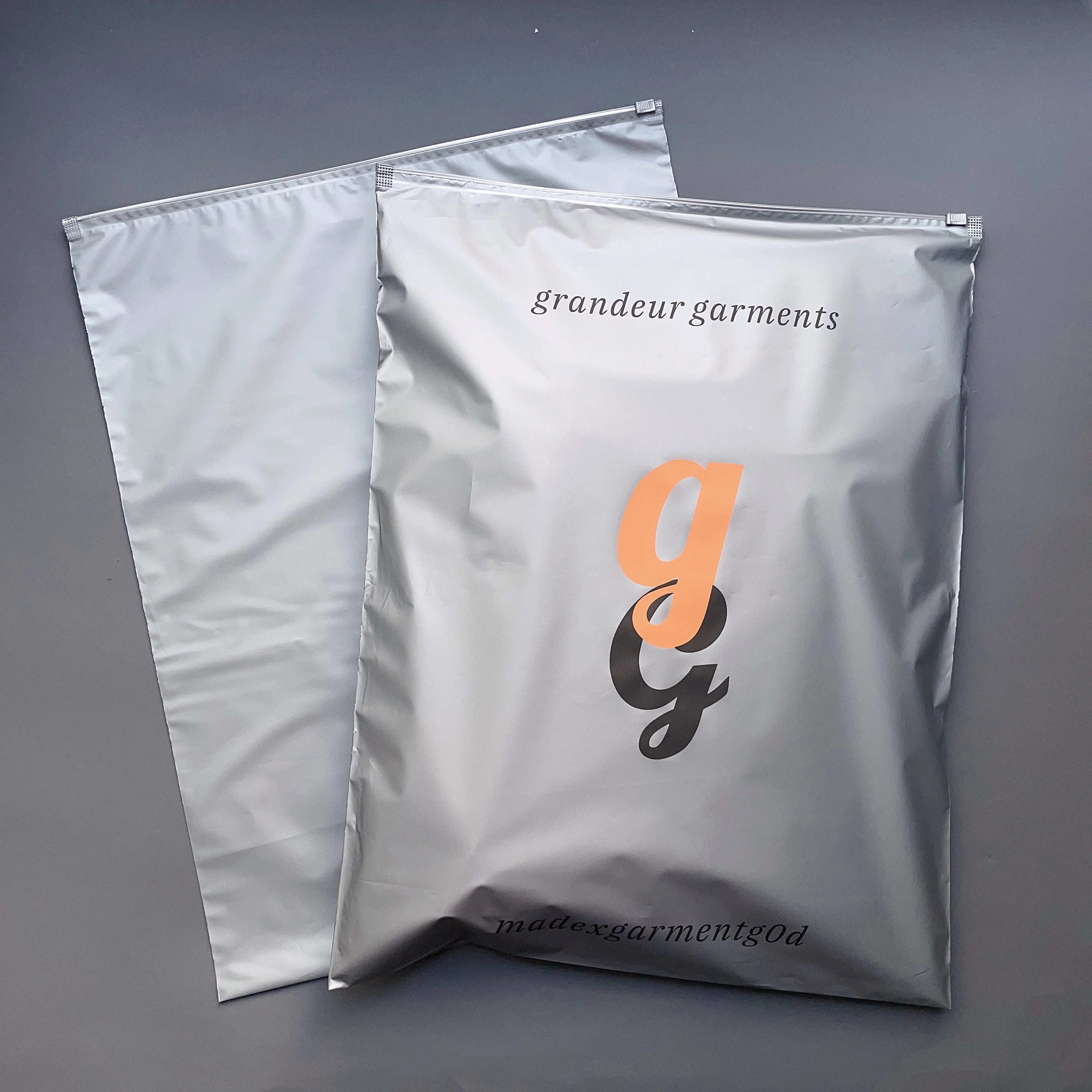 35x45cm custom logo printed clothing packaging zipper bag sweatshirt garment bags plastic storage silver bags for clothes