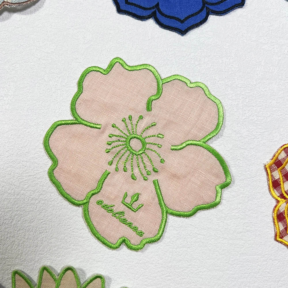 Factory support Reference Random color samples pure Linen / cotton Linen cocktail Napkin Custom embroidered edge Custom LOGO