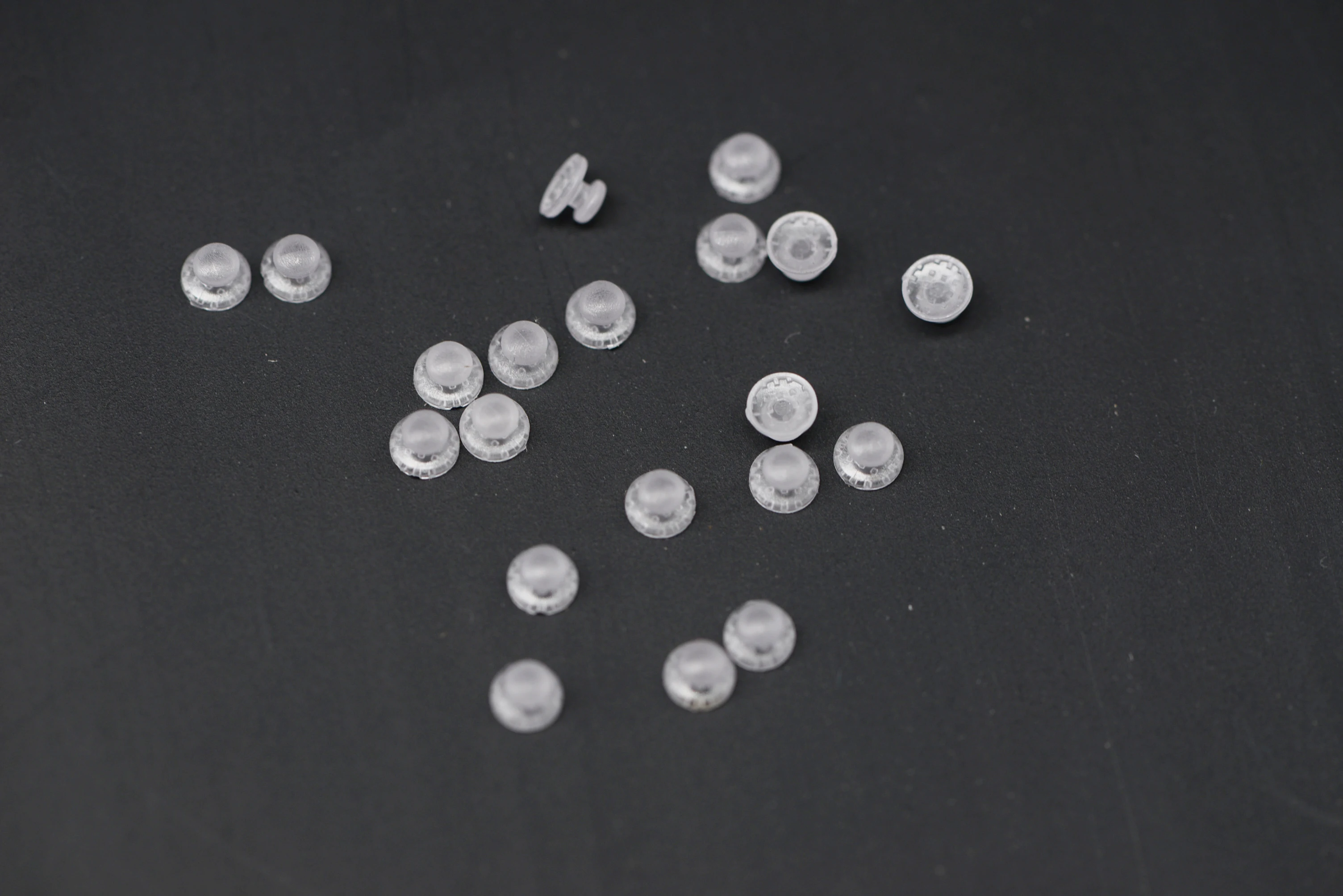 Dental Consumables Ceramic Orthodontic Bondable Lingual Button for Dentist