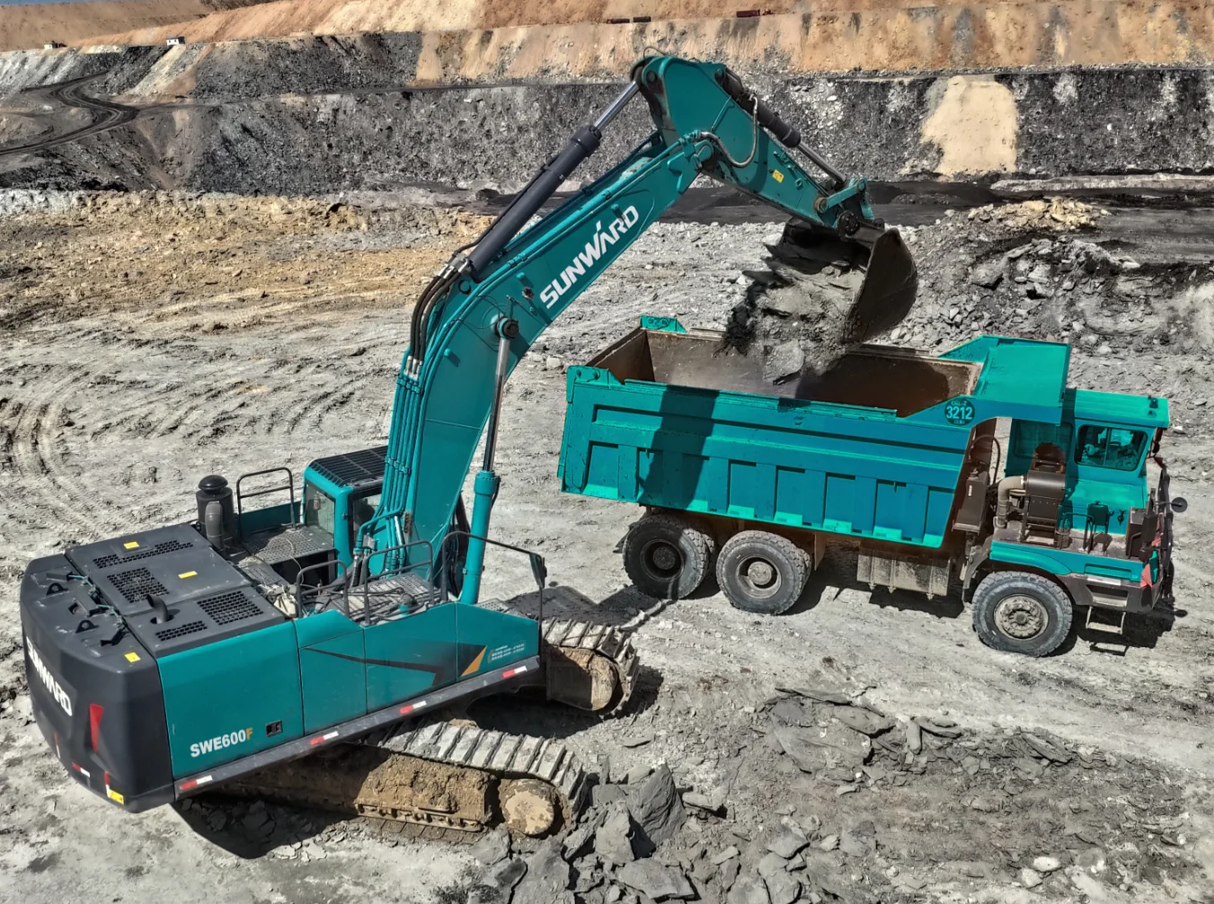 SUNWARD SWE600F excavator counterweight for wholesale