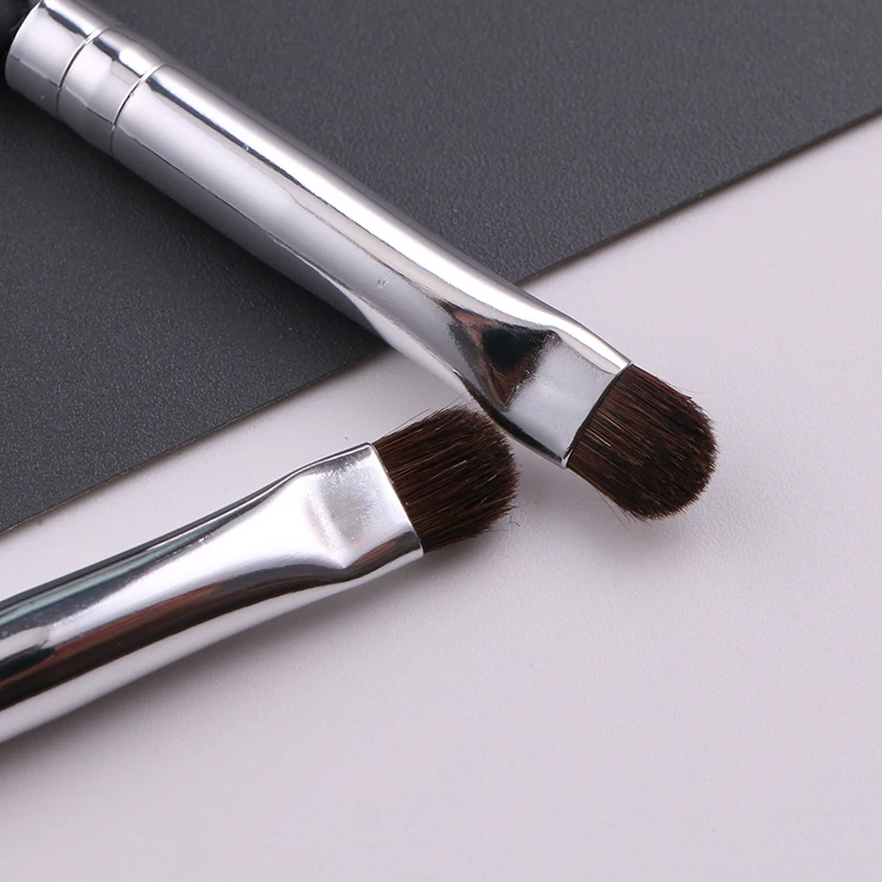 Single white black makeup soft eyeshadow brushes professional custom logo private label make up pony detail eye shadow brush