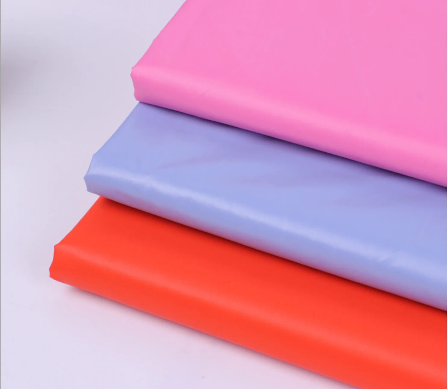 400T woven nylon fabric 36g bright down jacket 20D light down jacket lining