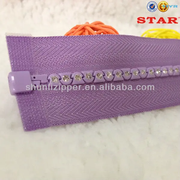 Wholesale No 5 high quality and low price rhinestone ycc zippers
