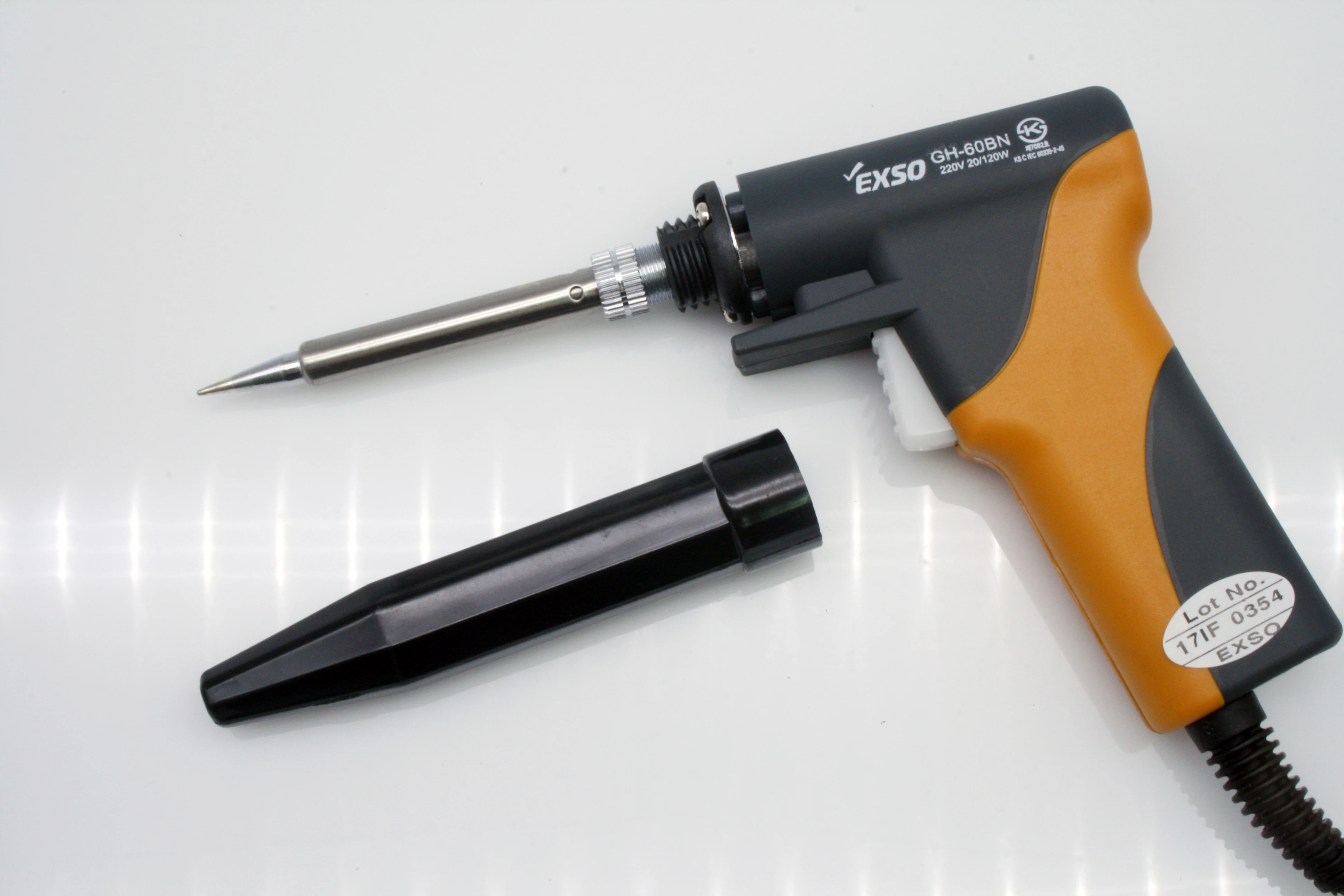 
EXSO Turbo Ceramic Free Voltage 220V Quick Solder Gun Soldering Iron. GH-60BN. Made In Korea 