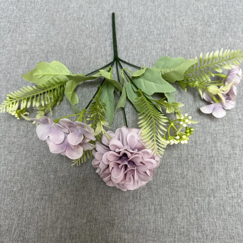 Artificial bunch of artificial flowers sun lotus and butterfly ball flowers for European-style home decoration