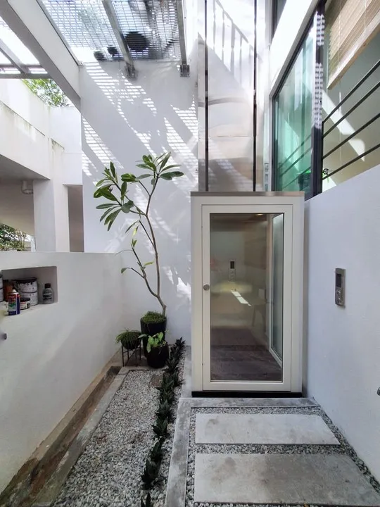 Forward 2 Floors High Quality  Factory Supply Manufacture Price hydraulic lift for home villa ues
