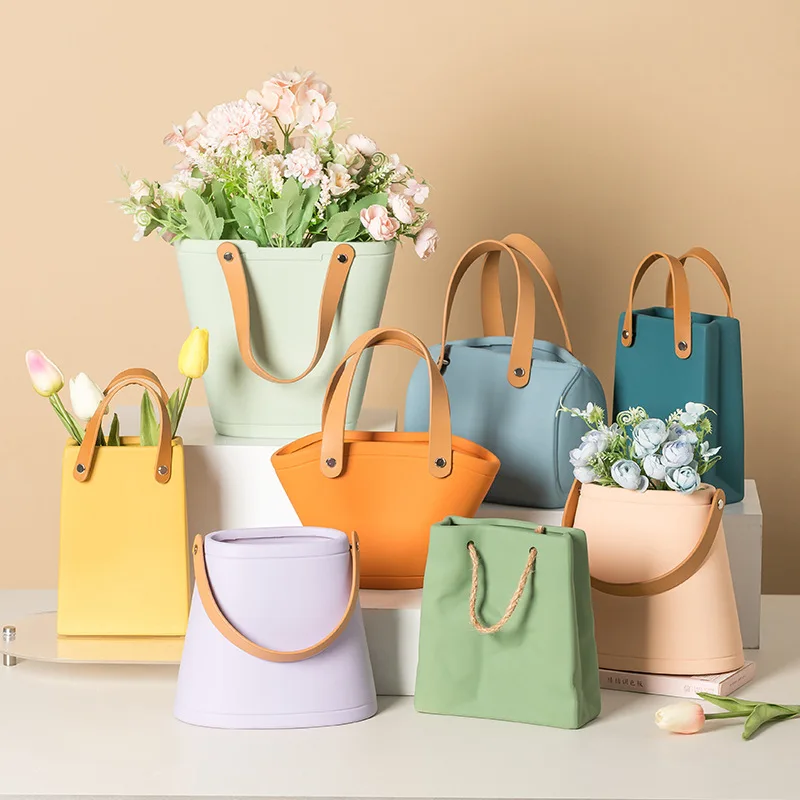 Nordic Creative Shopping Basket Ceramic Bag Decoration Vase, Simple Dried Flower Arrangement Vase, Table Decoration