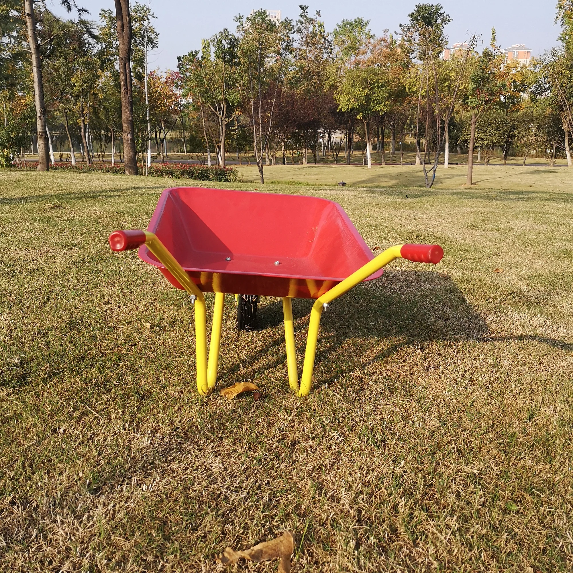 
kids love hot sales fancy bright colors garden tool Wheelbarrow set 