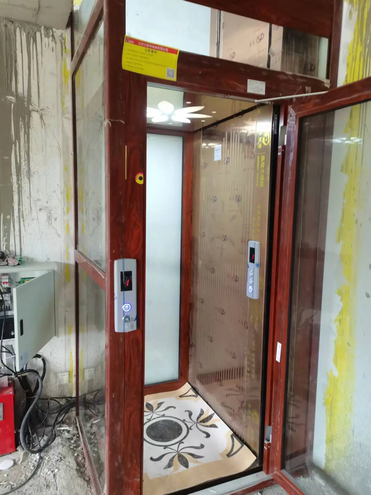 Cheap Hydraulic Low Noise Glass Car Home Hydraulic Automatic Vertical Glass Luxating Outdoor Lift China Residential Elevator