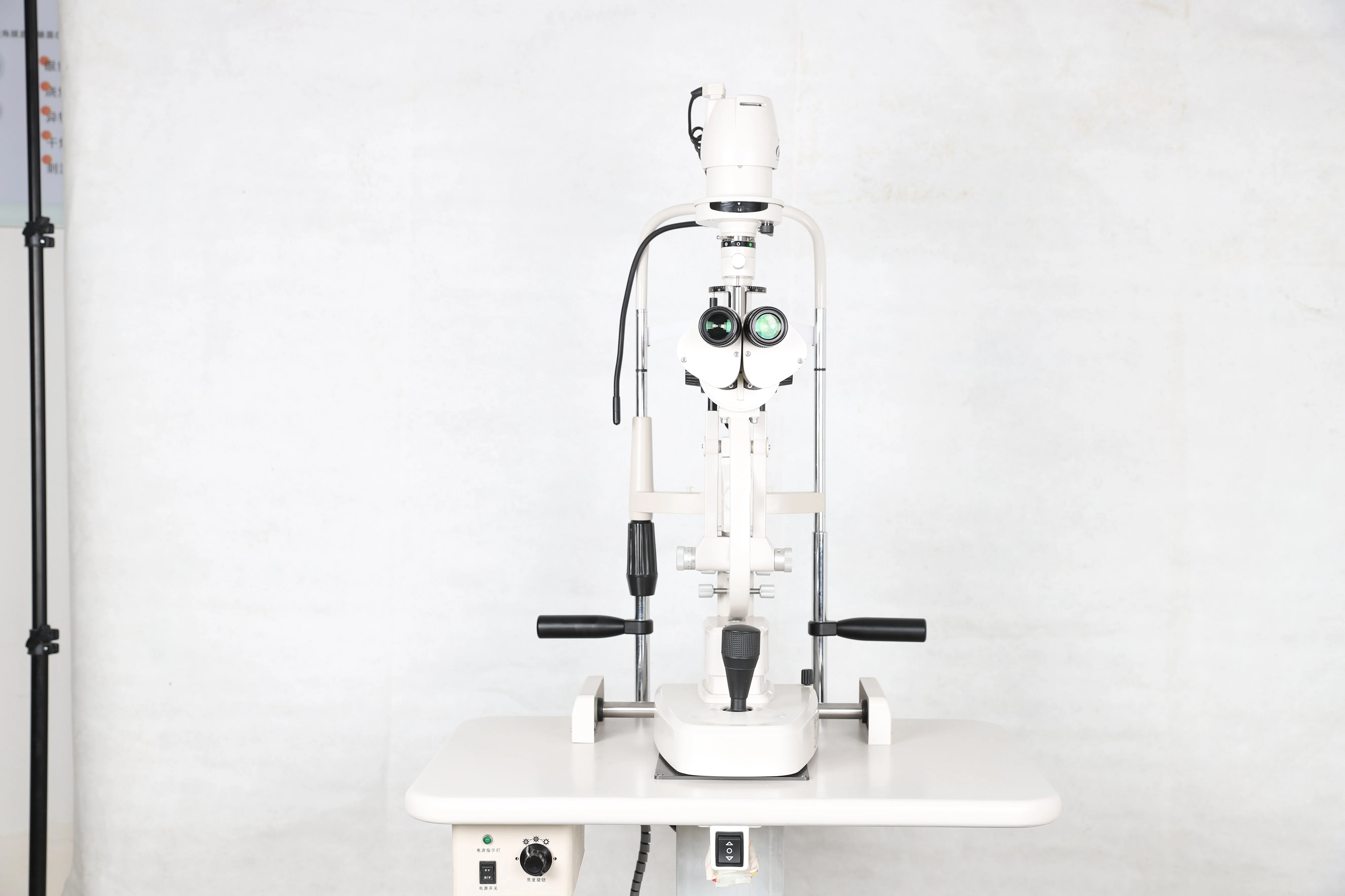 Щелевая лампа для оптометрии Kanghua 2Er, Китай