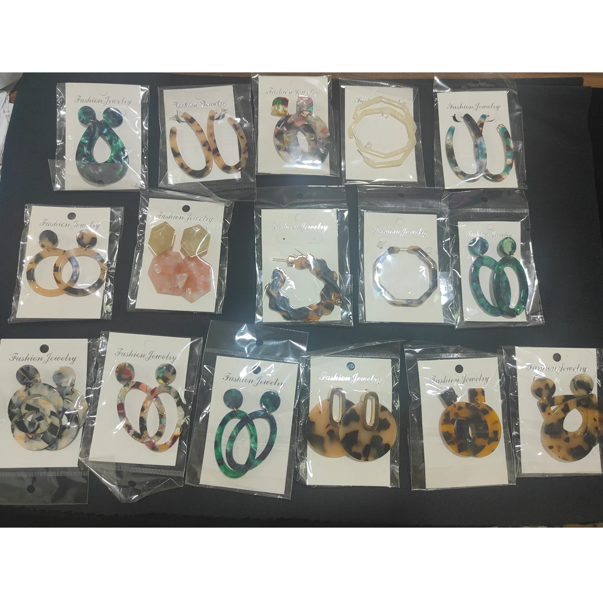 Acrylic Earring Geometrical Drop Earrings for Women Fashion Jewelry Mixed Random Styles Resin CHRISTIAN Guangdong ZF BOHEMIA