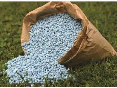 Гранулированное органическое удобрение NPK