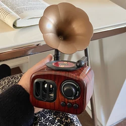 Retro gramophone shape music box bedroom decoration music box decoration girl girlfriend birthday graduation gift