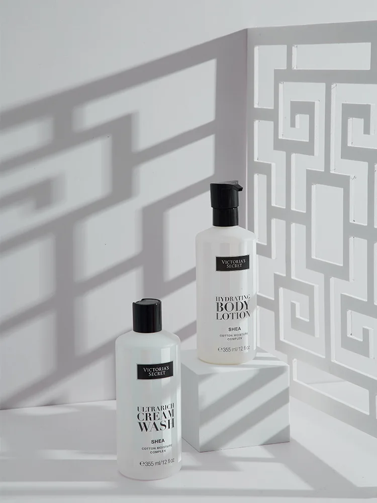 Yiscaxia Light and shadow artifact solid wood retro windows Chinese antique grid reflector lighting photo props