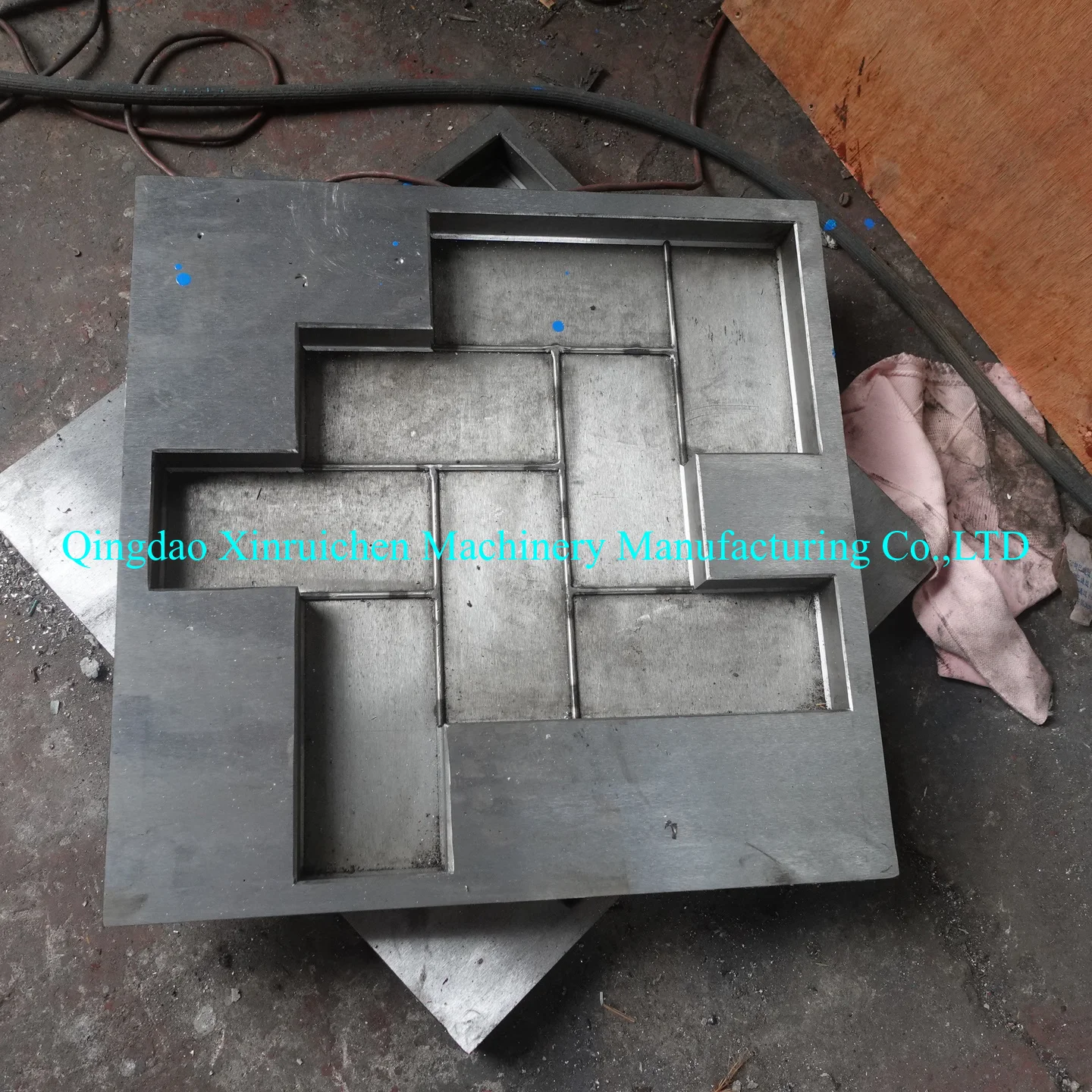 Rubber Tile Mould For Rubber Floor Tile Machine/customized rubber mold/500*500 rubber tile machine