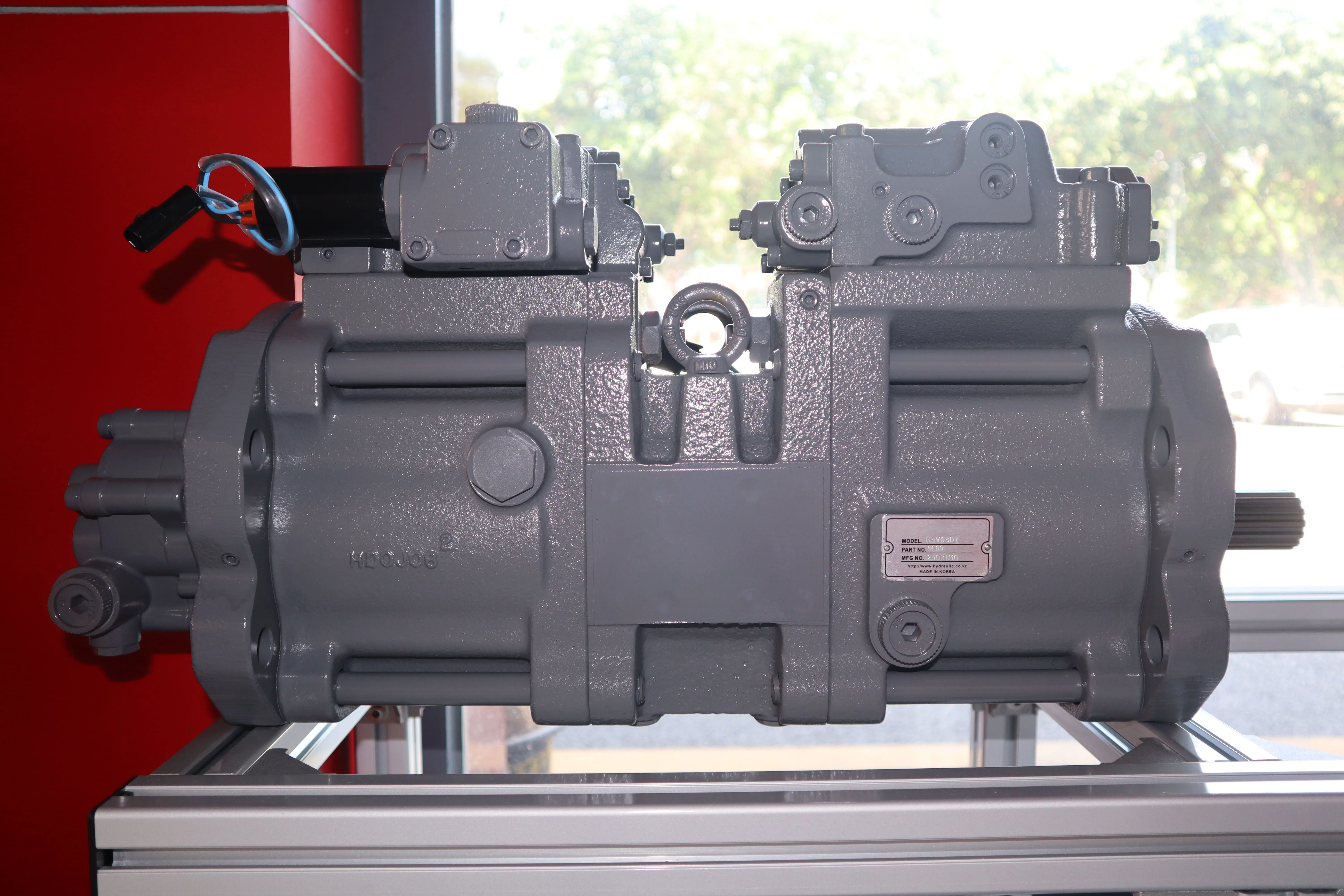 SK120 K3V63DT plunger pump Hydraulic Piston Excavator Hydraulic plunger pump