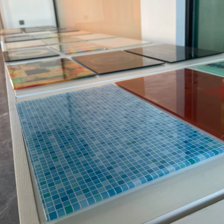 2024 New Custom Pictures China supplier high definition digital printing glass with good price