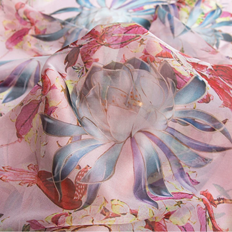Custom Printed 100% Silk Chiffon Fabric Soft Comfortable Cool Dress Fabric