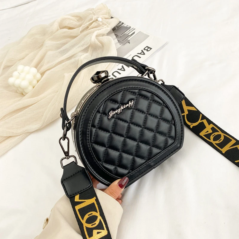 2022  Designer Solid Color Round Bags Chain Small Purses and Handbags Lady Shoulder Women Crossbody Bag