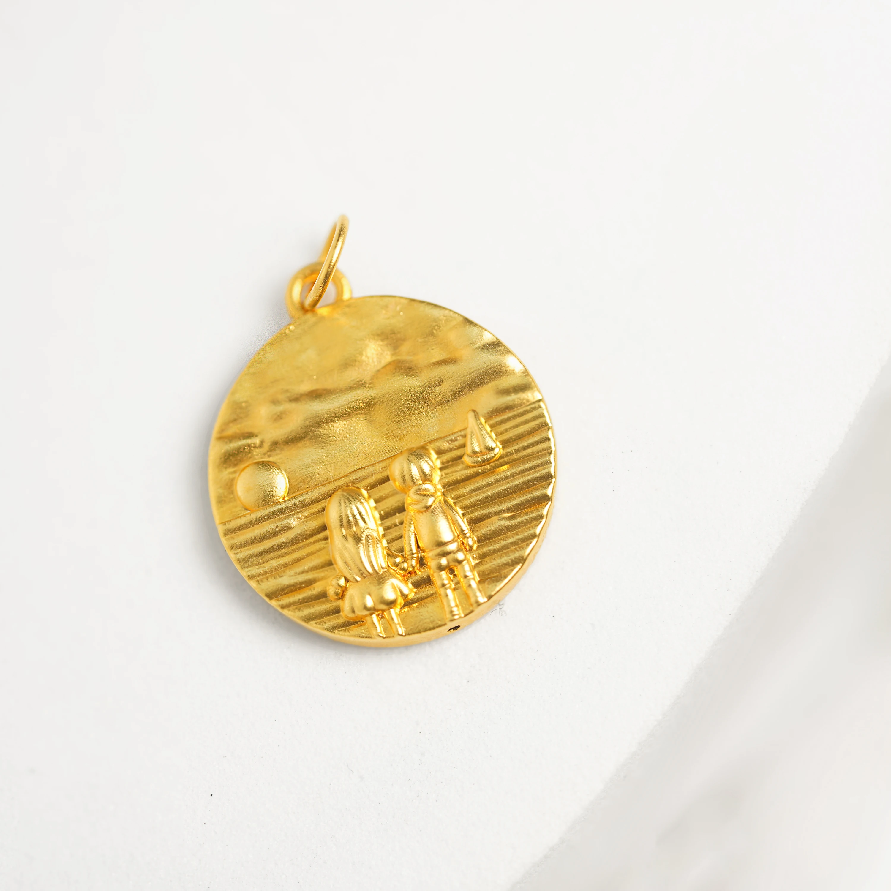 PCX Jewelry 18k Gold Necklace Pendant Trendy Fashion Necklace Custom Coin Pendant Necklace for Women Jewelry Gifts