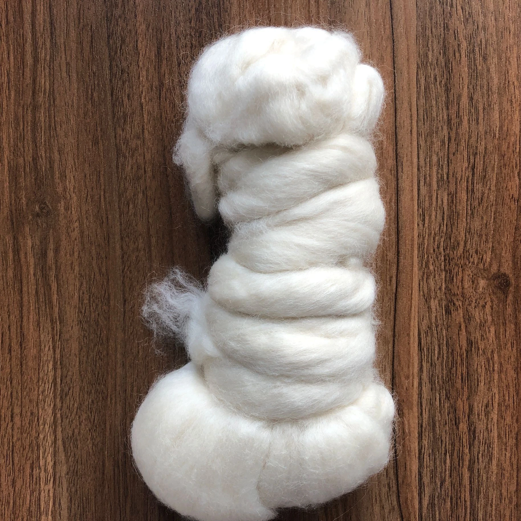 
Factory Sales White Chinese Sheep Wool Top 