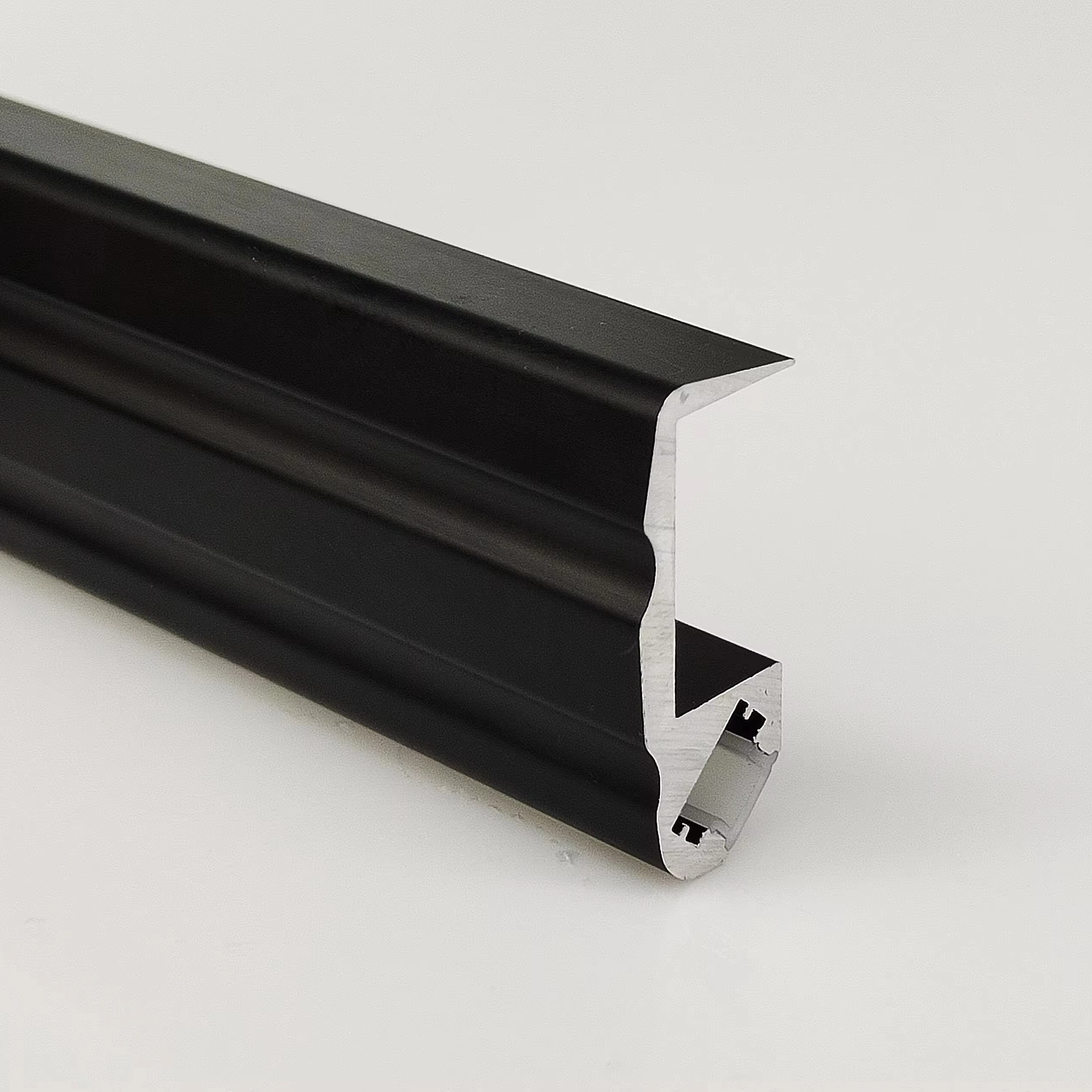 Factory direct aluminum profile 18mm three-dimensional no slot laminate wood cabinet aluminum profile light
