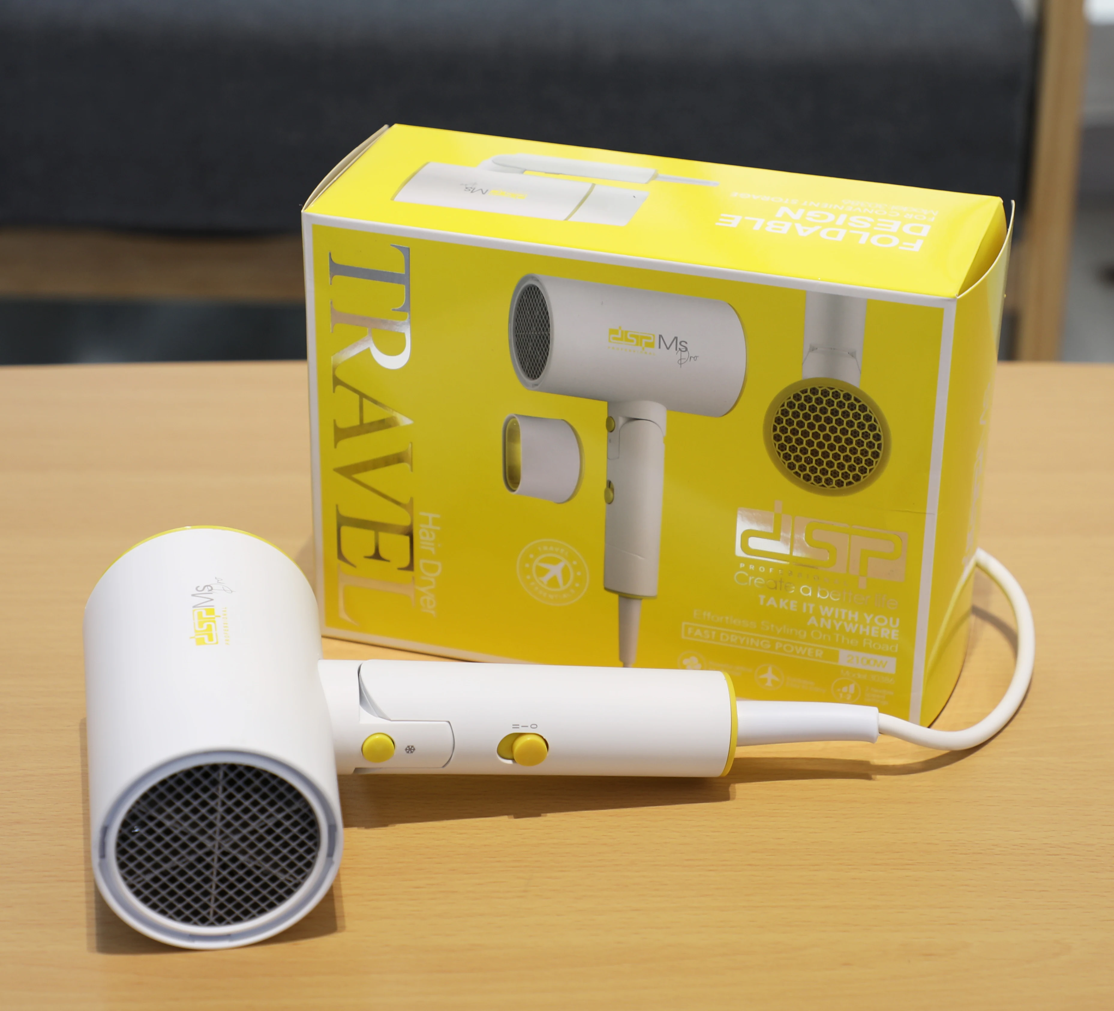 DSP Hot Sale Hair Dryer For woman in home Folding handle hair Dryer Convenient for travel  Two speed wind adjustment