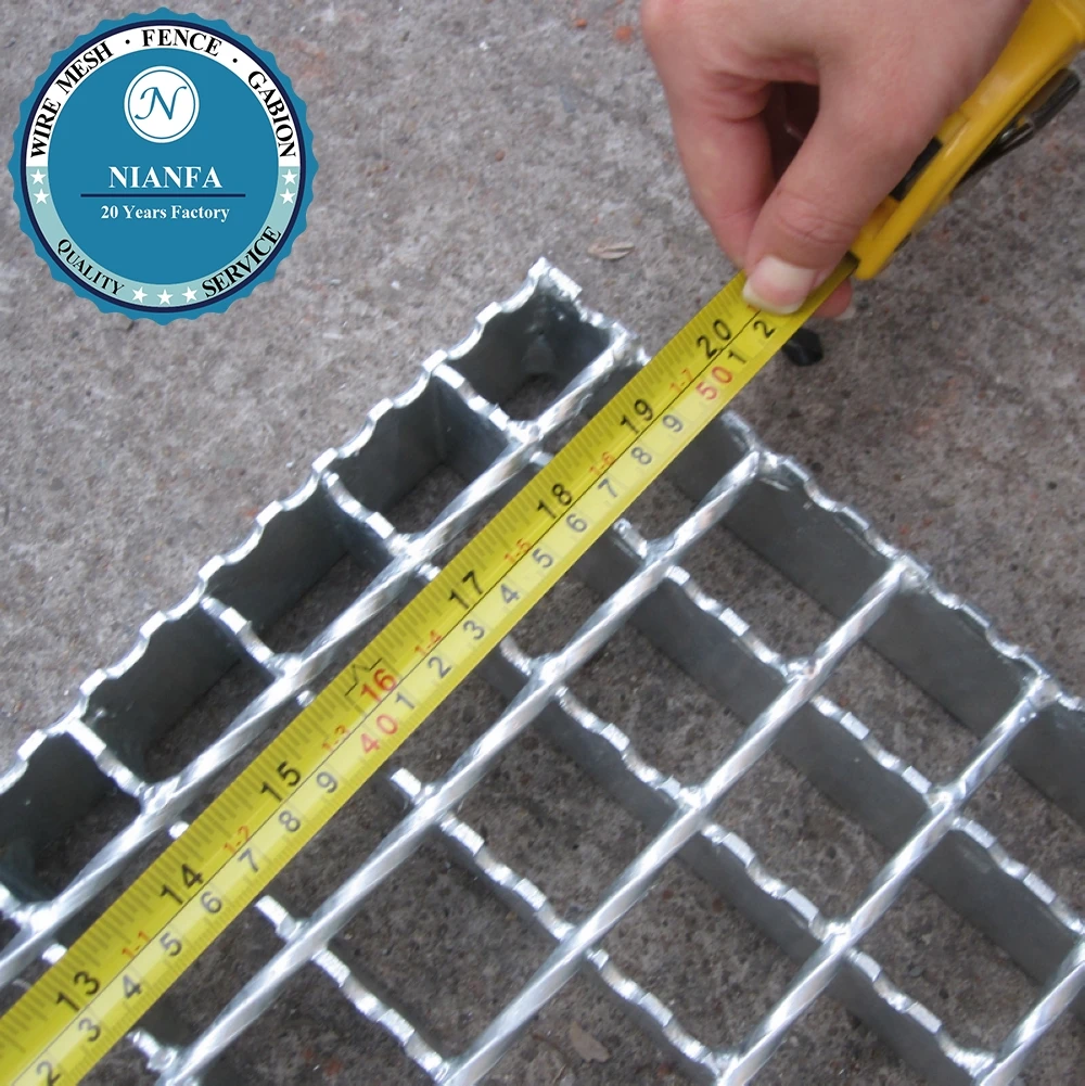 China Galvanised Heavy Duty Steel Grates for Project Platform and Drain