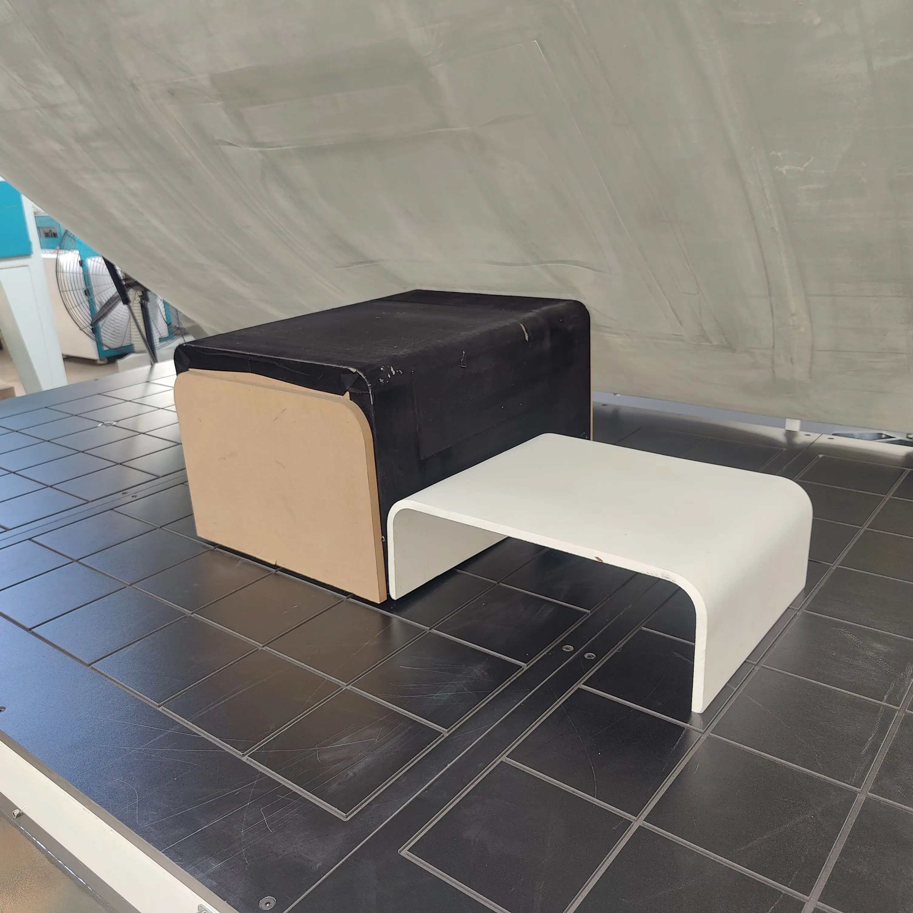 PVC foil vacuum membrane press machine for making PVC wood door cabinet and other wood furniture