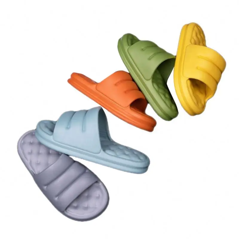 2022 Thick Soles Super Soft Summer Slippers Wholesale Women Men Unisex Eva Injection Sandals Bath Beach Slip On Slippers