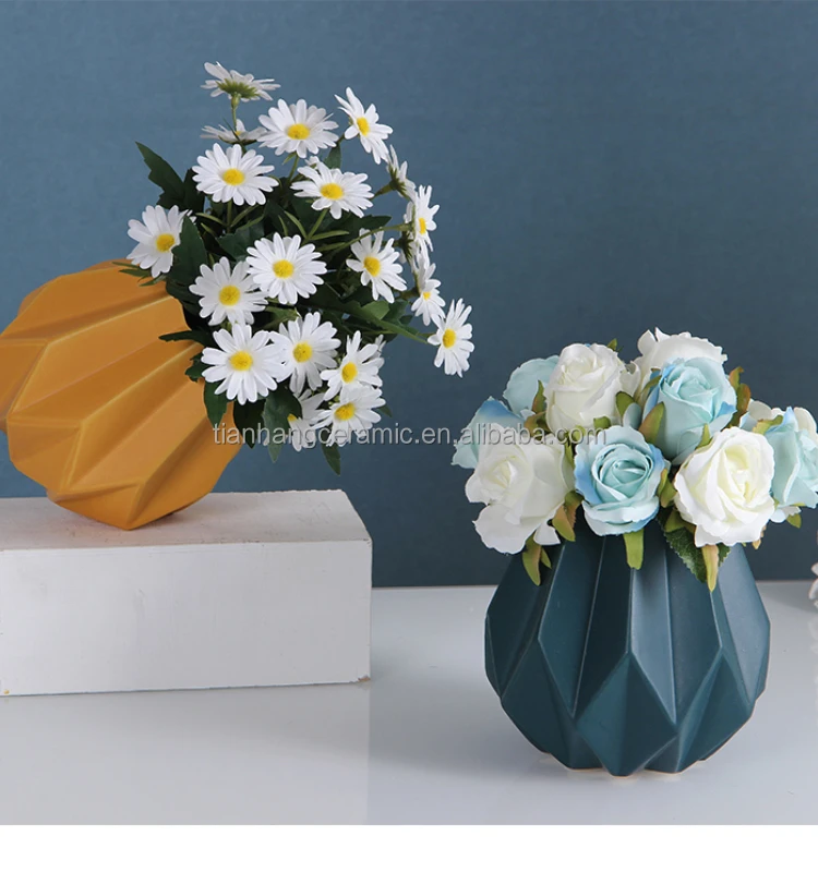Nordic Interior table decoration Accessories Origami shape White Ceramic Vases For office Home Decor.jpg