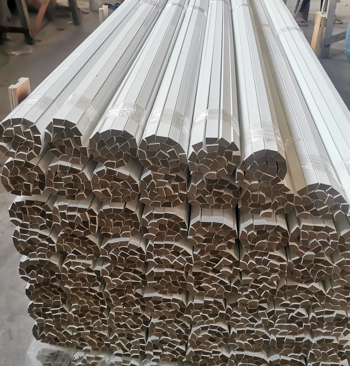 Primed MDF Moulding Quarter Round Base Shoe Molding